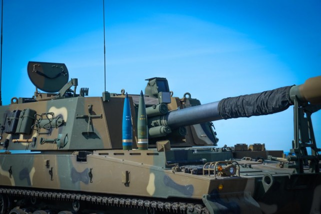 EU stärkt Basis für Flugkörper und Munition – doch erst ab 2027 5 155mm-Munition von Nammo (Foto: Nammo)